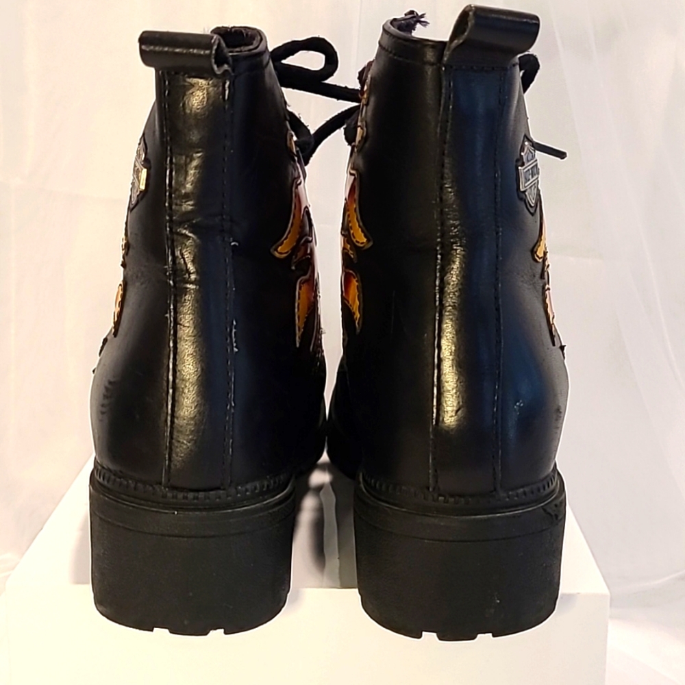Harley-Davidson Women's Black and Orange Flame Boots - Picture 6 of 9